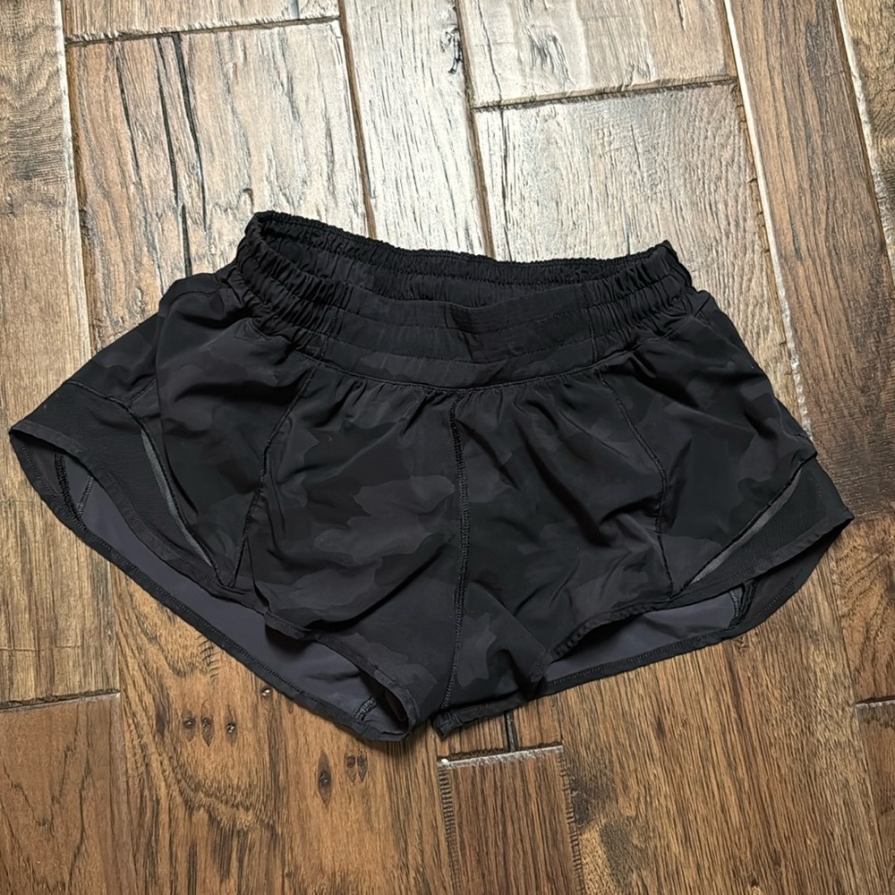 Lululemon Hotty Hot Shorts